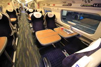 Carré en première classe à bord du train Londres ↔ Glasgow de Virgin Trains