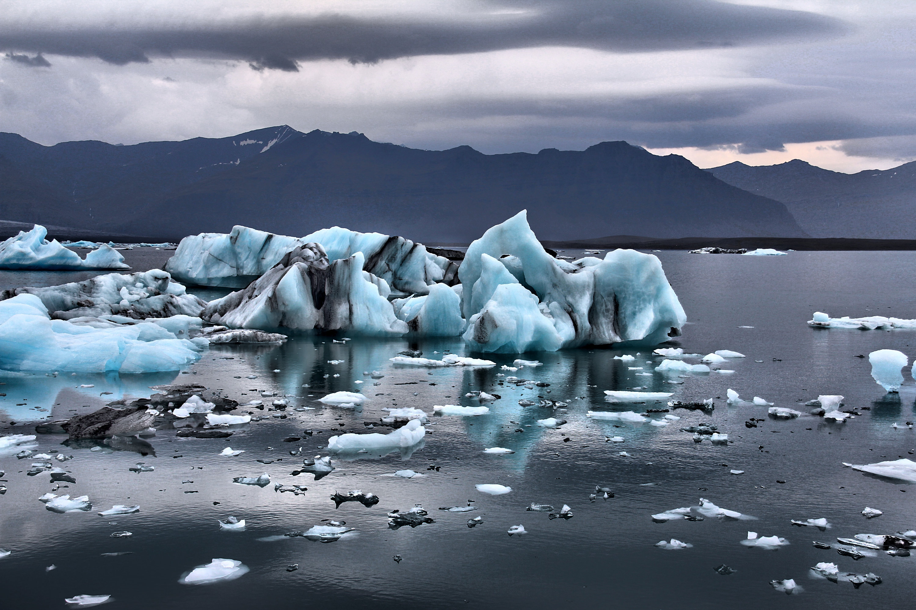 Jökulsárlón, Iceland (Photo: Gian-Reto Tarnutzer)