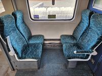Carré de quatre sièges dans le train Rosslare-Dublin