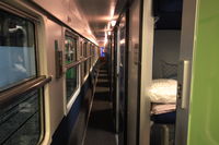 Couloir des compartiments 6 couchettes du train de nuit Paris ➔ Saint-Jean-de-Luz ➔ Irun