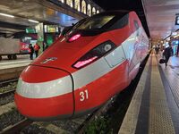 Locomotive Frecciarossa en gare de Roma Termini