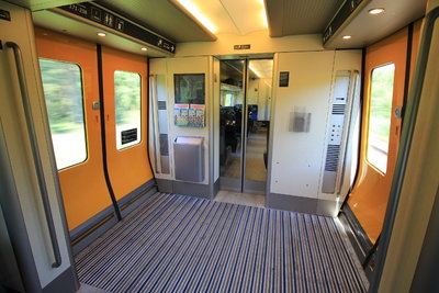 Intérieur entre deux wagons