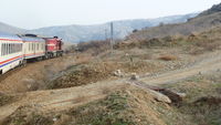 Train Istanbul – Téhéran en Anatolie (photo prise depuis la fenêtre du train lui-même)