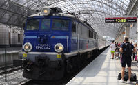 Locomotive du train Varsovie ⇄ Brest entrant en gare de Brest (Biélorussie)