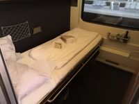 Couchette individuelle dans le train de nuit NightJet NJ464 Graz ⇄ Zurich