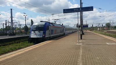 Arrivée du EuroNight 447 à Warszawa Zachodnia