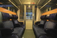 Vue des compartiments à sièges (sans couchette) sur le train de nuit Zürich ➔ Zagreb