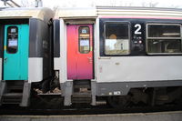 Voitures 13 et 14 du train de nuit Paris ➔ Saint-Jean-de-Luz ➔ Irun en gare de Bayonne